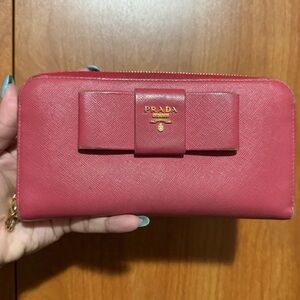 Prada pink Leather Bow Wallet